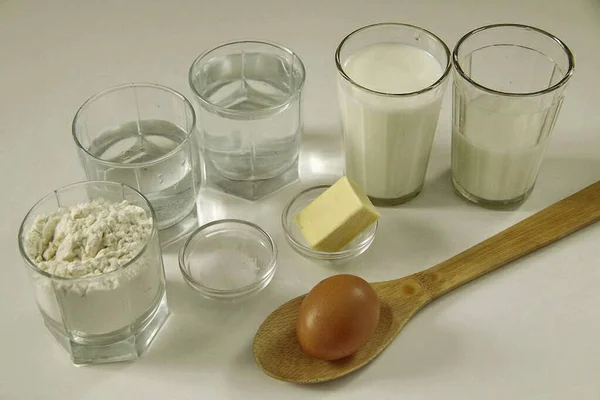 Подготовьте Необходимые Ингредиенты Приготовления Молочного Раствора — стоковое фото