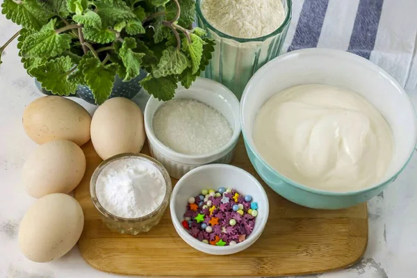 Prepare Todos Los Ingredientes Necesarios Para Hacer Cake Kulich — Foto de Stock