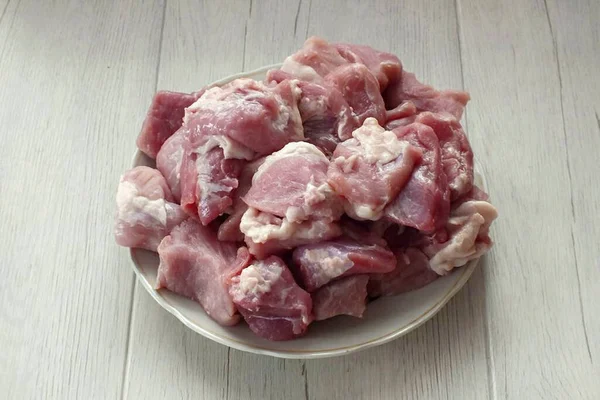 Мыть Сушить Мясо Разрезать Кусочки — стоковое фото