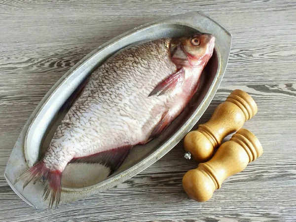 Bereiten Sie Die Erforderlichen Zutaten Wenn Sie Ungeschälte Doraden Haben — Stockfoto