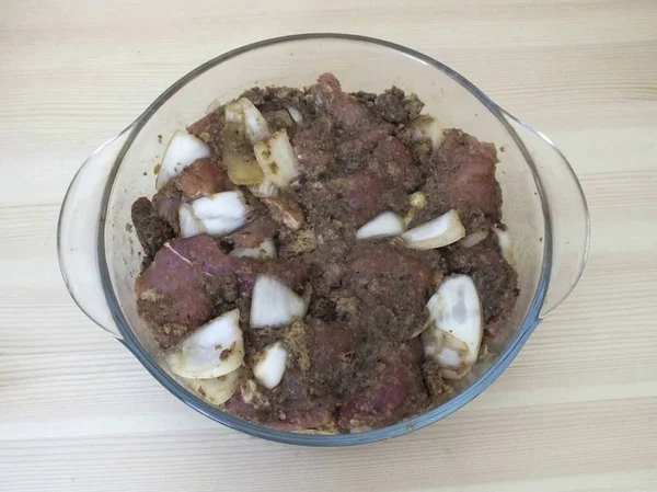 Alaposan Keverjük Össze Edény Tartalmát Mintha Húst Darálnánk Kenyérrel Hagymával — Stock Fotó