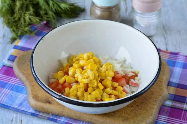 Put Eggs Crab Sticks Tomatoes Onions Bowl Add Canned Corn — Stock Photo, Image