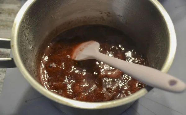 Verhit Aan Kook Laat Ongeveer Minuten Sudderen Het Koken Onder — Stockfoto