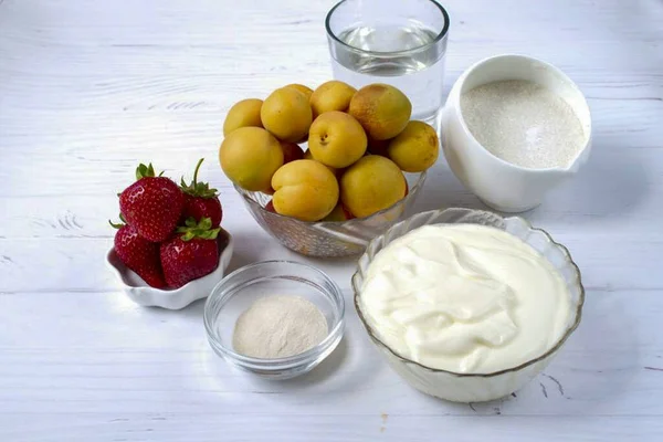 Preparare Tutti Gli Ingredienti Necessari Fare Torta Gelatina Albicocche Panna — Foto Stock