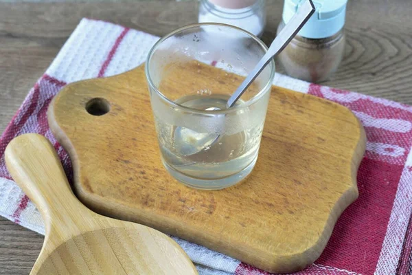 Despeje Gelatina Com Água Fria Uma Pequena Quantidade Cerca 100 — Fotografia de Stock