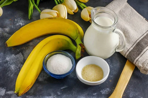 Preparare Tutti Gli Ingredienti Necessari Preparazione Banana Panna Cotta Crema — Foto Stock