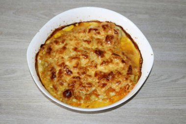 25-30 dakika pişir. Çok ilginç bir yemek. Aroması ve tadı tarif edilemez.!