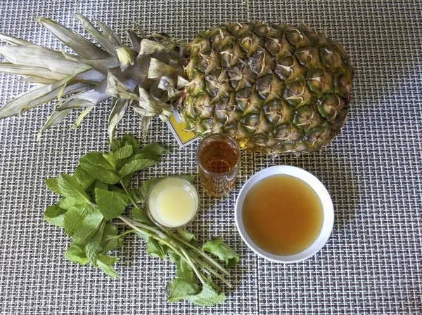 Prepare Todos Ingredientes Necessários Para Fazer Limonada Cheeky Mint — Fotografia de Stock