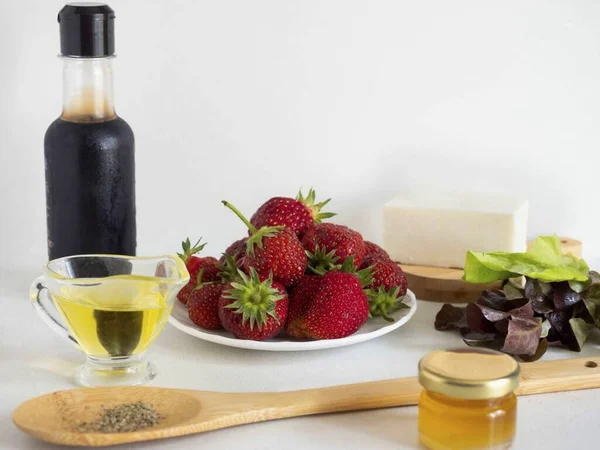 Preparare Tutti Gli Ingredienti Necessari Fare Insalata Fragole — Foto Stock