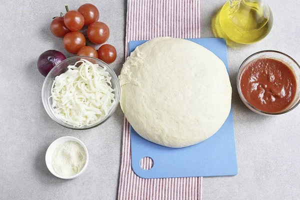 Let Dough Rise Warm Place Cover Napkin Volume Should Triple — Stock Photo, Image