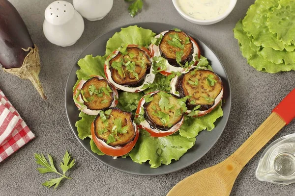 Pirâmides Berinjela Estão Prontas Sirva Lanche Imediatamente Recomendo Como Jantar — Fotografia de Stock