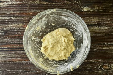 Mangırı bir kaseye koy..