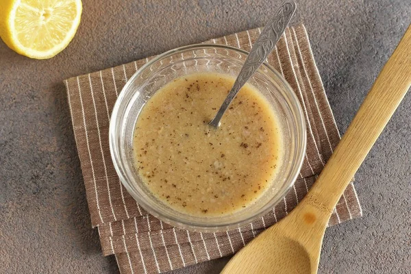 För Dressing Kombinera Tonfisk Juice Kan Ersättas Med Olivolja Citronsaft — Stockfoto