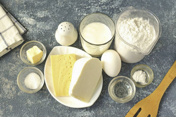 Prepare all the necessary ingredients for cooking Imeretian Khachapuri On Kefir.