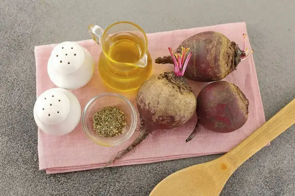 Preparar Todos Los Ingredientes Necesarios Para Asar Remolacha —  Fotos de Stock