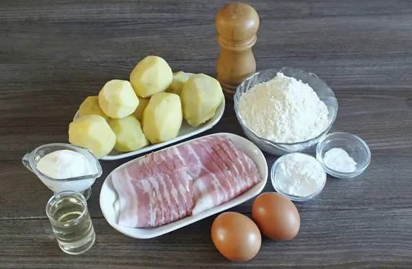 Bereiten Sie Alle Zutaten Für Die Kartoffelwaffel Multi Baker — Stockfoto
