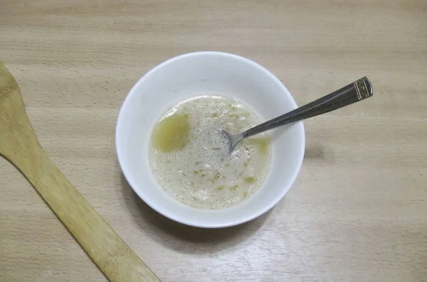 Despeje Gelatina Com Água Fervida Fria Deixe Inchar Seguida Derreta — Fotografia de Stock