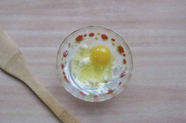 Añadir Huevo Batir Con Mantequilla Azúcar Glas — Foto de Stock