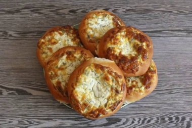 En sevdiğiniz içeceklerle sıcak servis yapın..