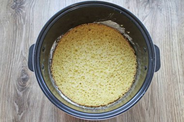 Bip sesinden sonra, bisküvi 10 dakika boyunca açılmadan dursun..