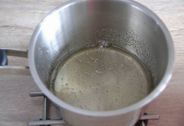 Sıcaktan şeker şurubunu çıkar..