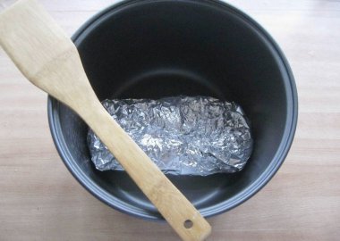 Çoklu pişirici kaseye yerleştir.