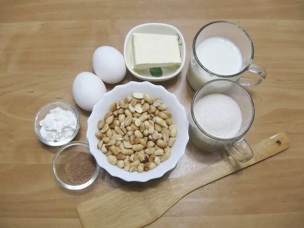 Prepare All Ingredients Needed Make Custard Meringue Cake — Stock Photo, Image