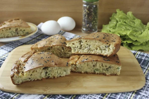 Raffreddare Torta Finita Togliere Dallo Stampo Tagliare Servire Delizioso Sia — Foto Stock