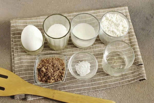Bereiten Sie Alle Erforderlichen Zutaten Für Die Herstellung Des Keks — Stockfoto