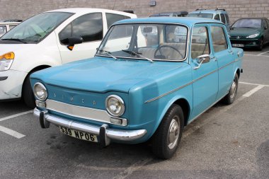 Mavi Simca 1000