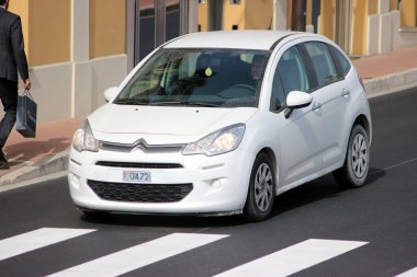 Beyaz Citroen C3 Monte-Carlo, Monaco