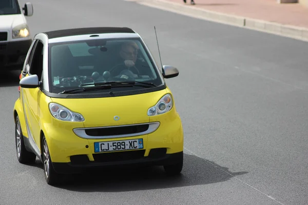 Compact Car Smart Fortwo em Monte-Carlo, Mônaco — Fotografia de Stock