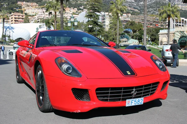 Red Ferrari 430 Scuderia in Monaco — Stock Photo, Image