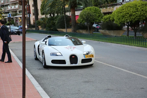 Beyaz Bugatti Veyron 16,4 Grand Sport — Stok fotoğraf