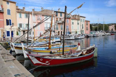 Eski liman tekneler Martigues, Fransa ile