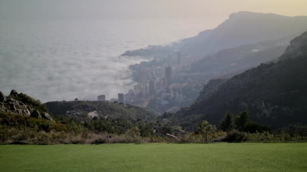 Luchtfoto Van Mist Boven Monaco Monte Carlo Middellandse Zee Aan — Stockvideo