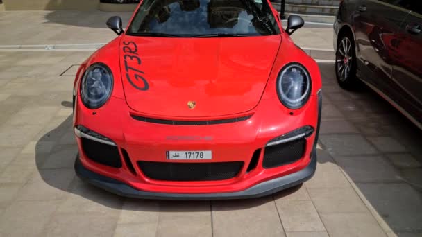 Monte Carlo Mónaco Julio 2021 Vista Frontal Naranja Porsche 911 — Vídeo de stock