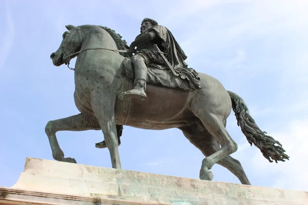 Monumento a Luis XIV, Place Bellecour en Lyon — Foto de Stock