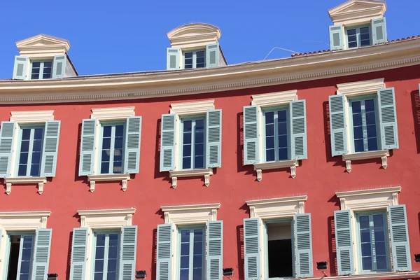 Hermoso edificio en la Place Massena en Niza — Foto de Stock