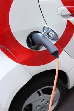 Elektrikli Araba pil şarj