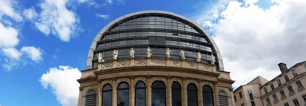 Vista panorámica de la Ópera Nouvel en Lyon — Foto de Stock