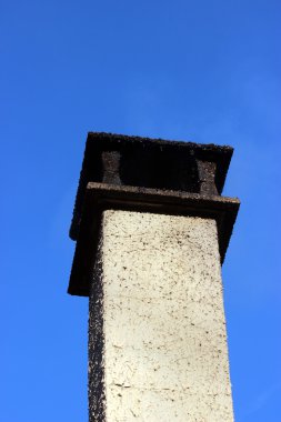 Çatıdaki baca.