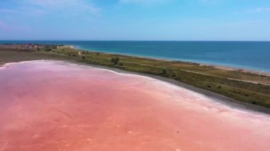 Karadeniz 'de pembe göl