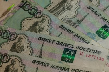Bin rublelik banknotlar