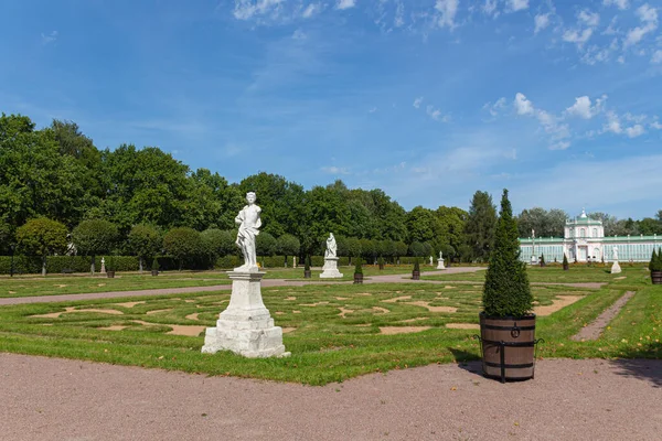 Vue Paysage Parc Français Régulier Avec Des Statues Orangerie Dans — Photo