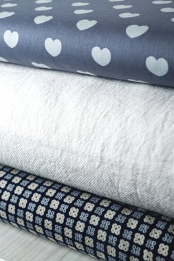 hareketli arka plan görüntüsü olarak renkli kumaş rulo