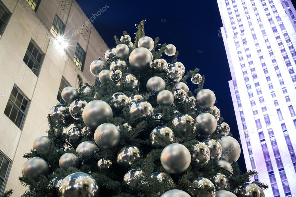 decorated Christmas tree lighting in the city