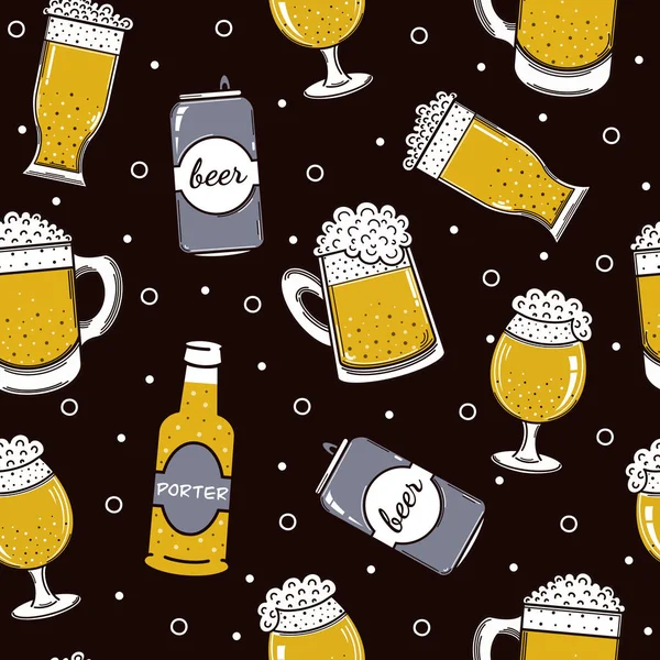 Bira ambalajsız vektör deseni. Şişede köpüklü içecek, kutu, bardak, bardak. Alkol eskizi. Siyah arka planda soğuk bira. Düz stil. Bir bar veya barın dekorasyonu ve tasarımı için resim