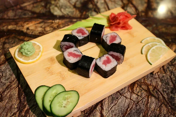 Delicious Tekka maki sushi rolls — Stock Photo, Image