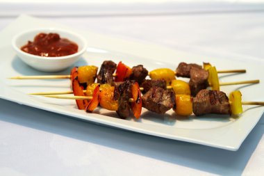 Lezzetli tavuk şiş